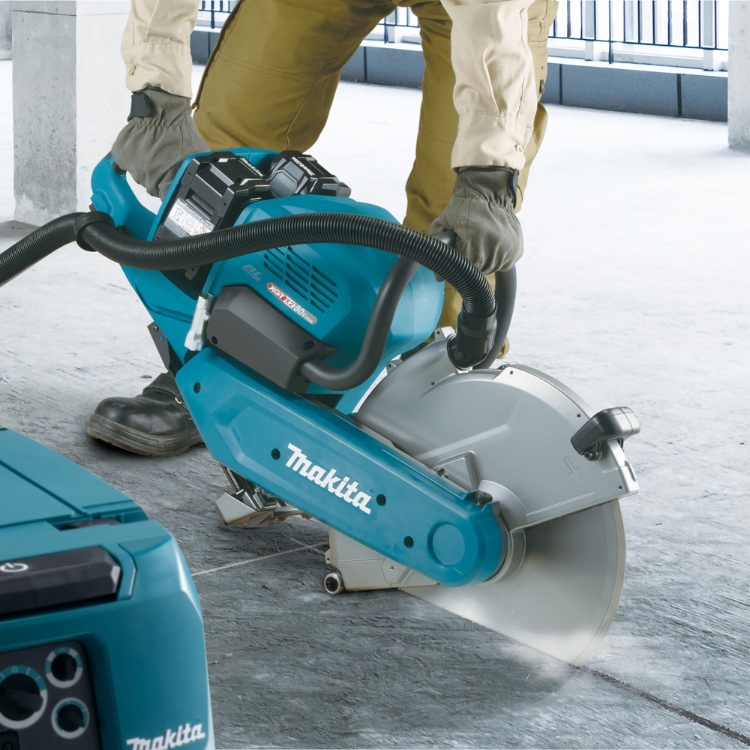 Makita Kapsav XGT 40V Solo, tørskæring