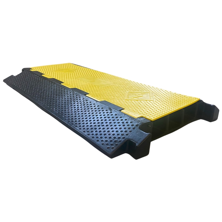 Overkørselsrampe, 3 kanaler