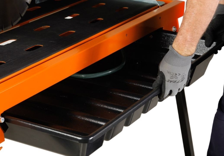 Gölz GS350, Skærebord