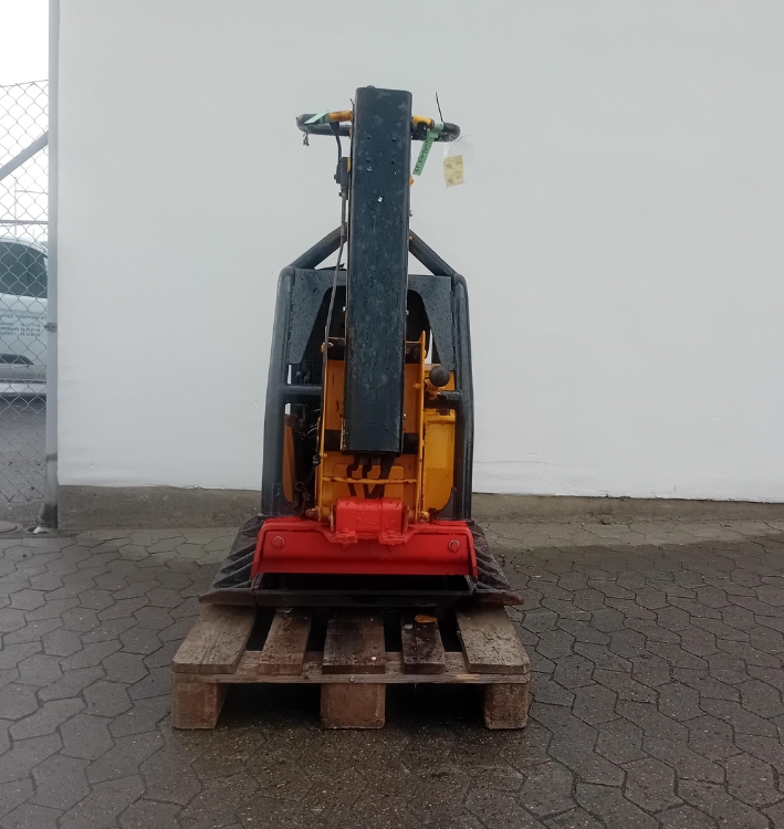 Dynapac LG500, Brugt pladevibrator