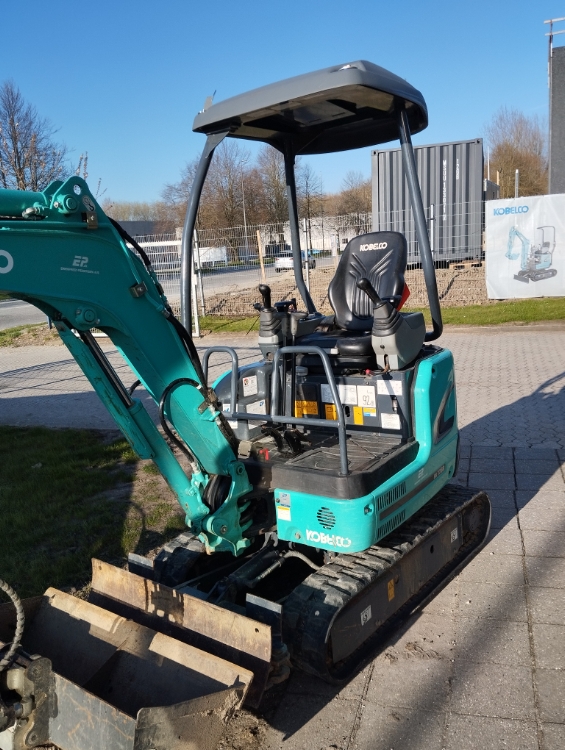Kobelco SK17SR-3E Canopy, Brugt minigraver