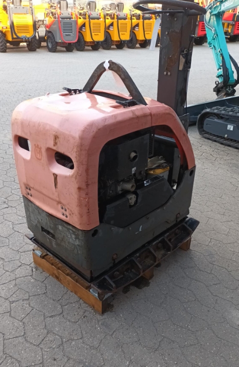 Husqvarna LG504, Brugt pladevibrator
