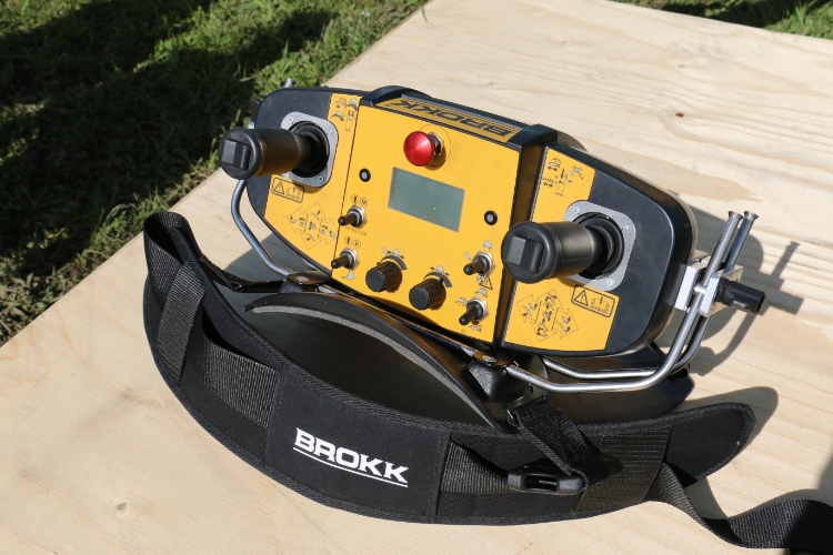 Brokk 110, Nedbrydningsrobot
